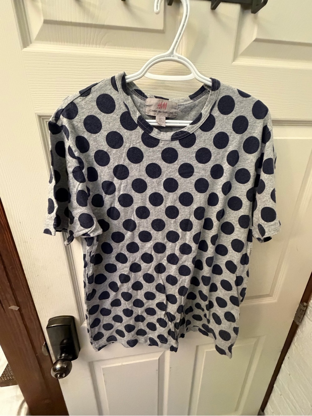 Comme des Garcons Gray Tee with Navy Polka Dots